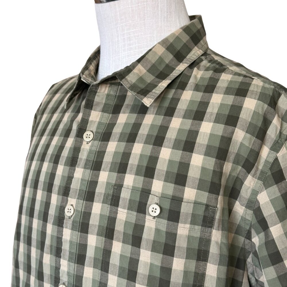 LL Bean Green Plaid Shirt - Size Large - Short Sleeve Button Up